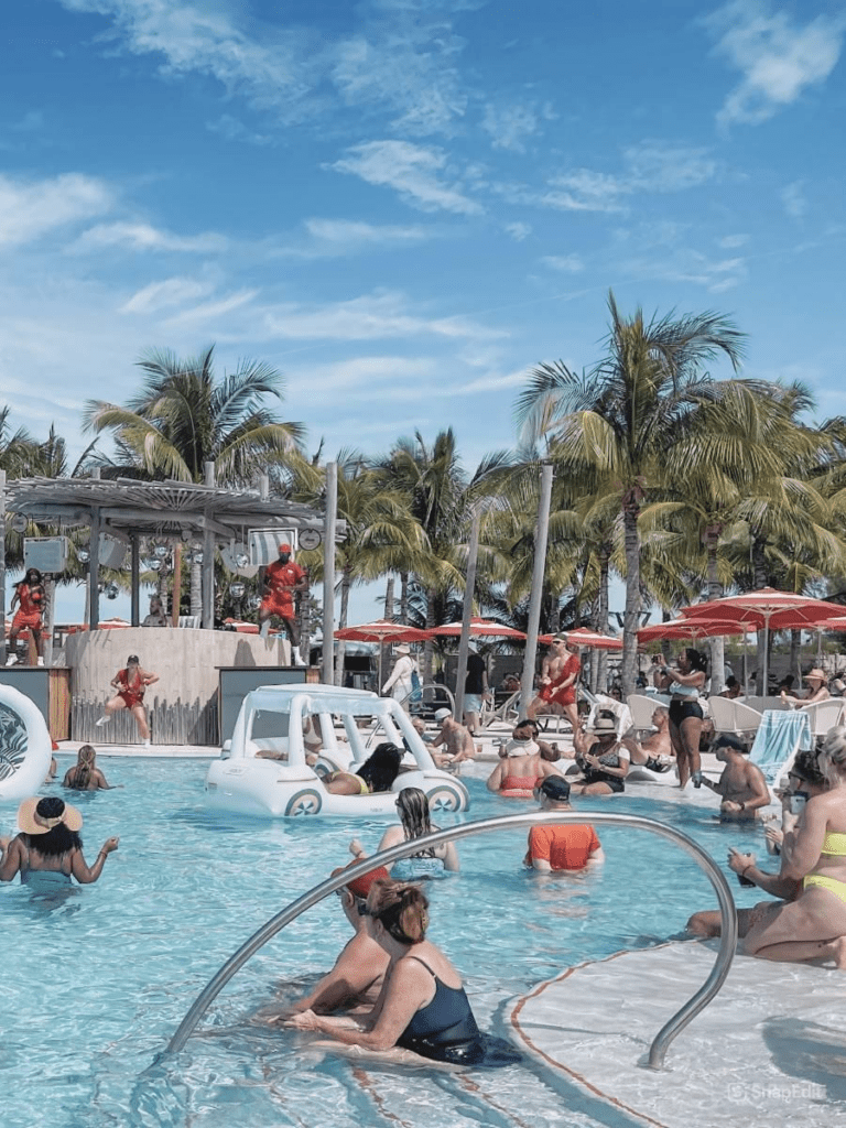 virgin voyages pool party joenidcorner