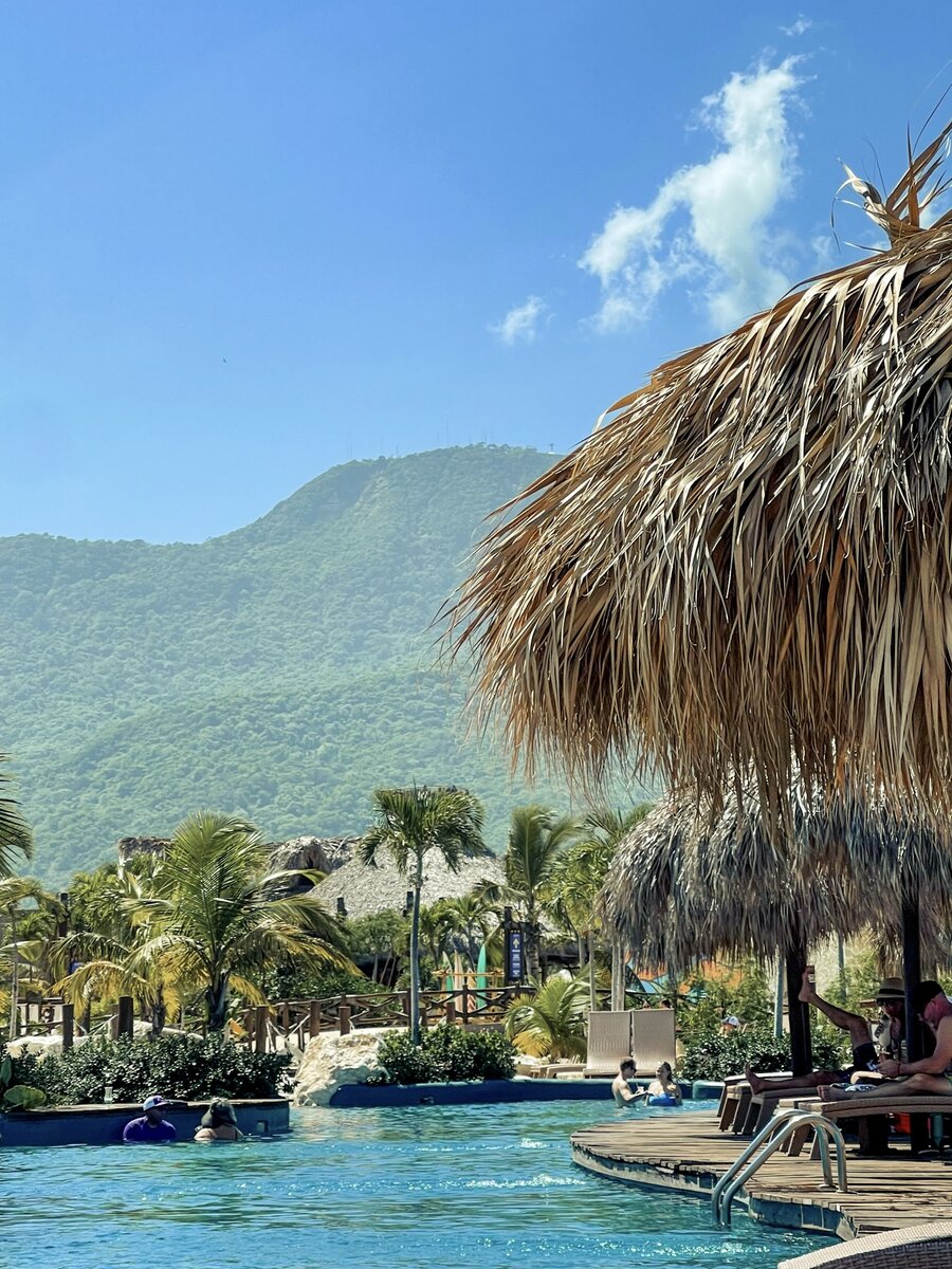 puerto plata taino bay cruise port pool joenidcorner