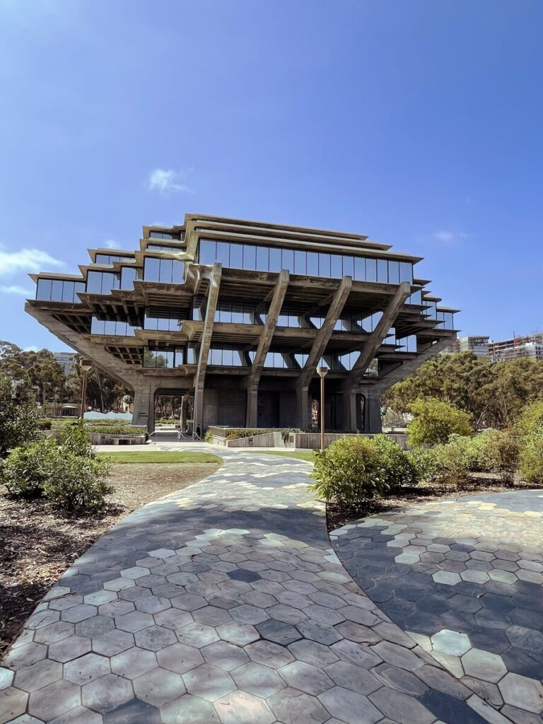 Geisel Library San Diego Photo