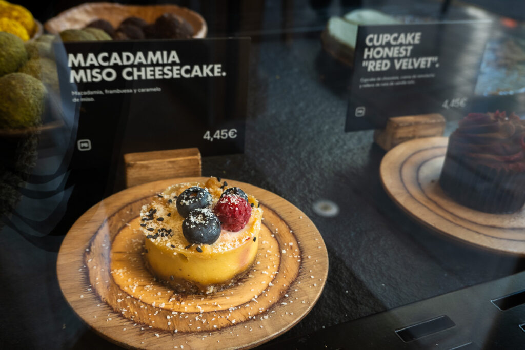 desserts of macadamia miso cheesecake from honest greens in Valencia Spain