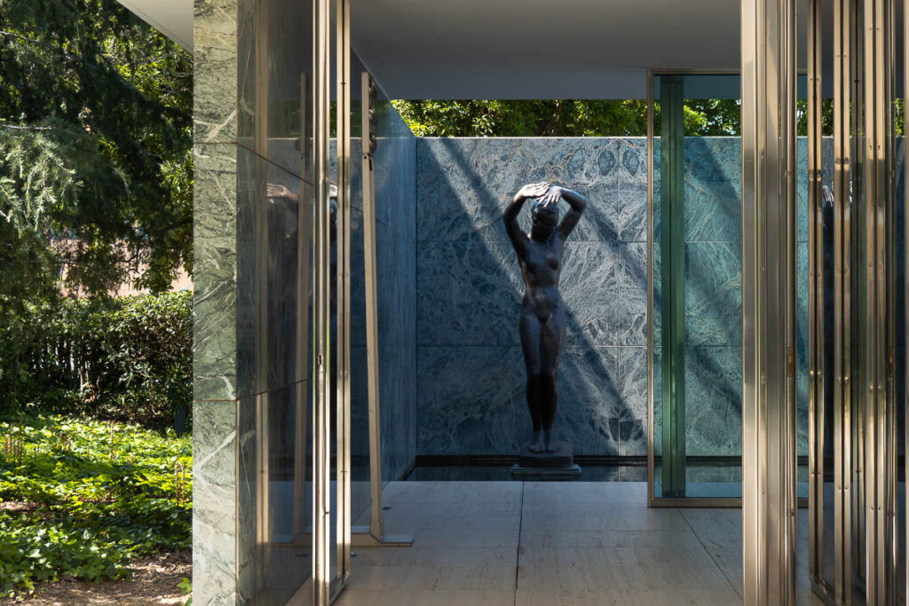 The elegant Bacelona Pavilion statue