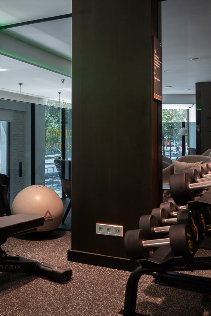 Gym weight area Occidental Hotel Diagonal 414