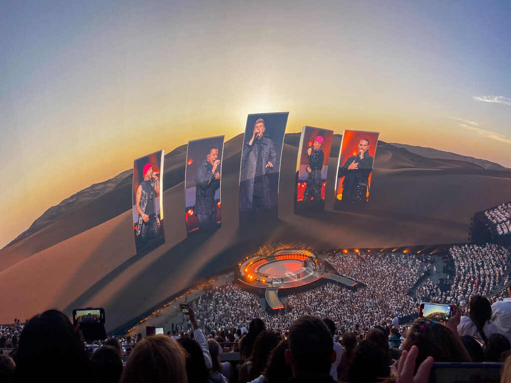 concert BSB the sphere inside which is one of the things to do in Vegas other than gamble