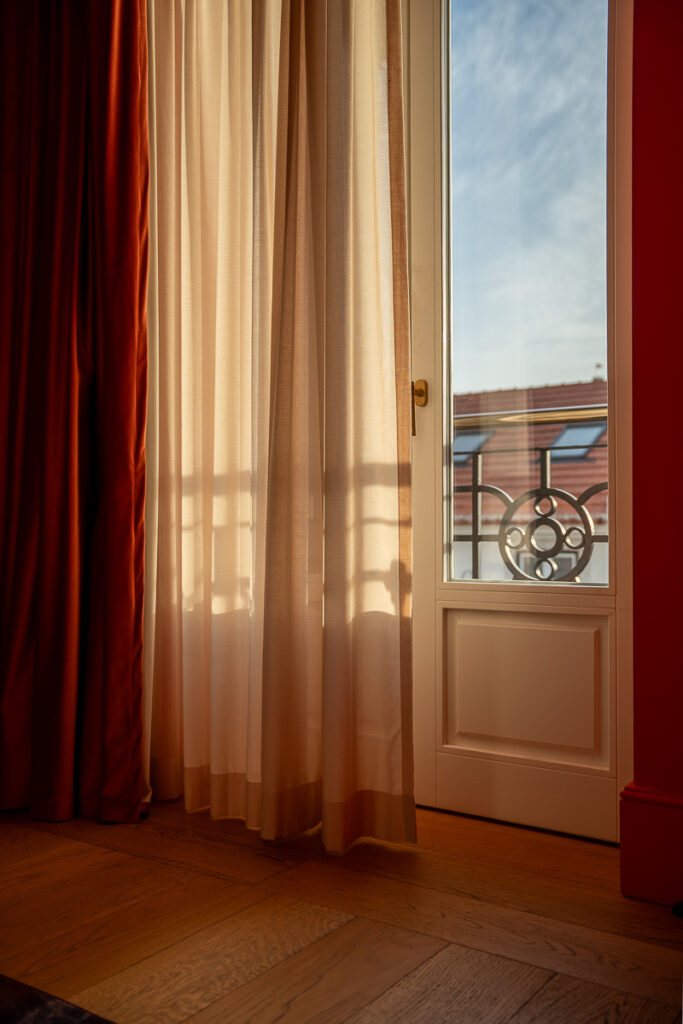 Art balcony room Michelin Key art legacy Lisbon
