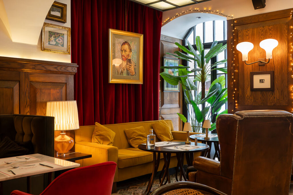 Portugal boutique hotels Lisbon breakfast seating area hotel Brown Central