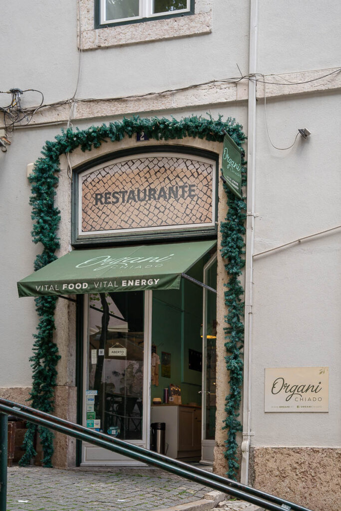 entrance Organi Chiado Lisbon vegan places in Lisbon