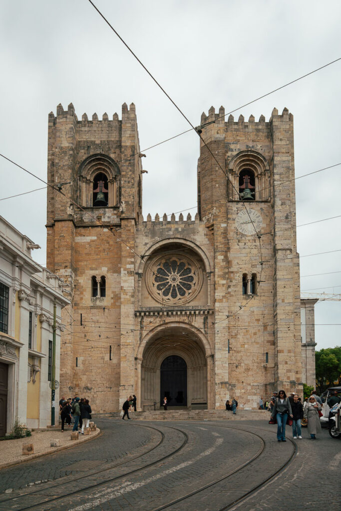 front façade of Lisbon cathedral (Se de Lisboa)