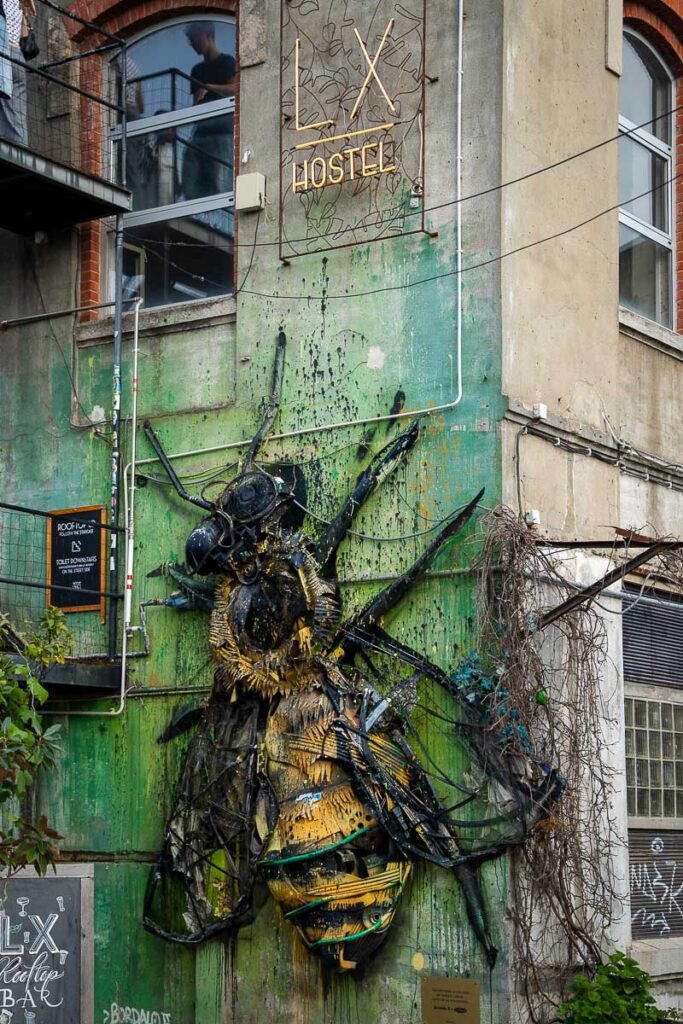 LX Factory Bordalo ii Lisbon bee