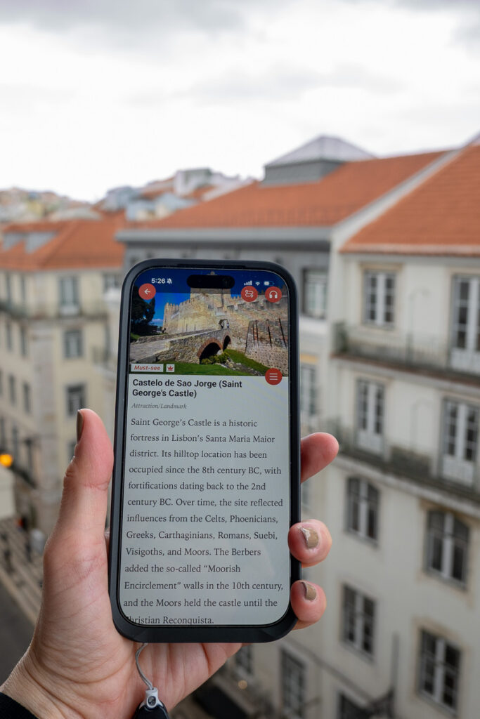 Self-Guided Walking Tour App GPSMyCity Lisbon Street