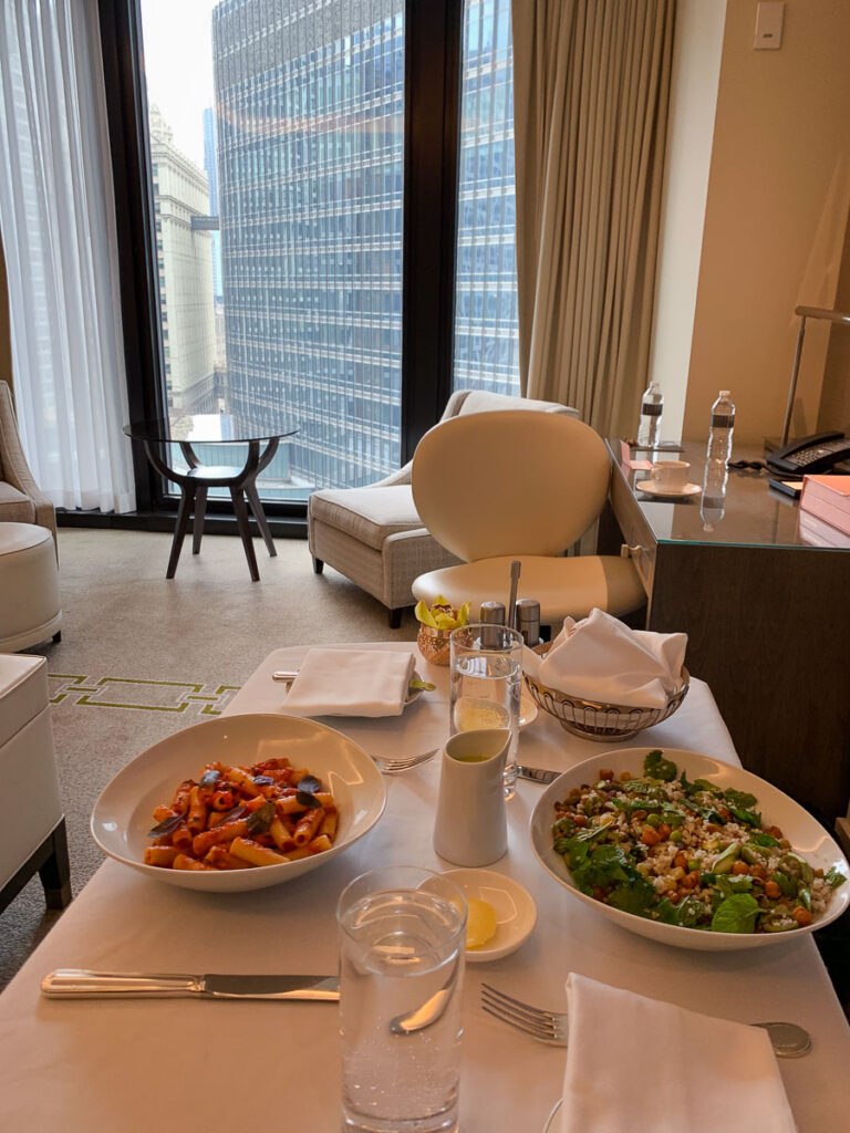Luxury Hotel in Chicago Langham Room Service Deluxe Room